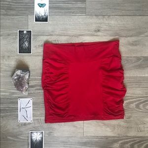 🔥Red Body Con Skirt w/ Ruched Sides   Size: Large